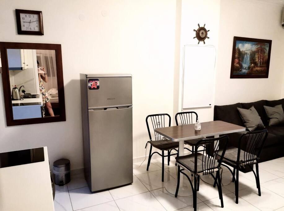 Peraía Apartment With 3 Rooms Just 1 Min From The Beach And Free Public Parking מראה חיצוני תמונה