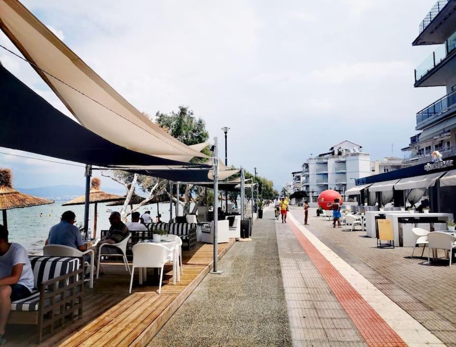Peraía Apartment With 3 Rooms Just 1 Min From The Beach And Free Public Parking מראה חיצוני תמונה